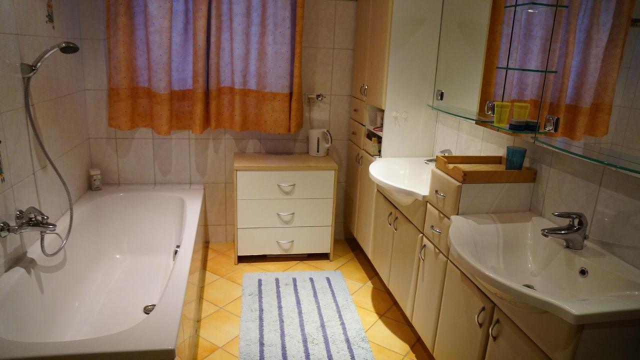 Holiday home Alpensportchalet
